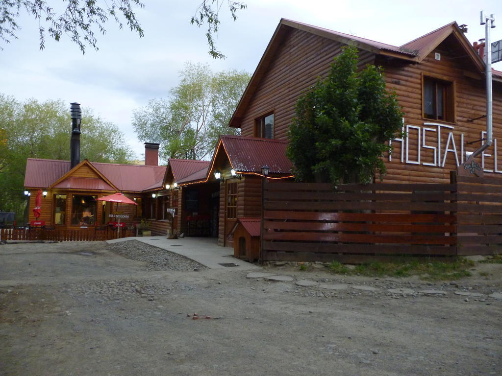 Camping Y Hostal El Ovejero El Calafate Bagian luar foto