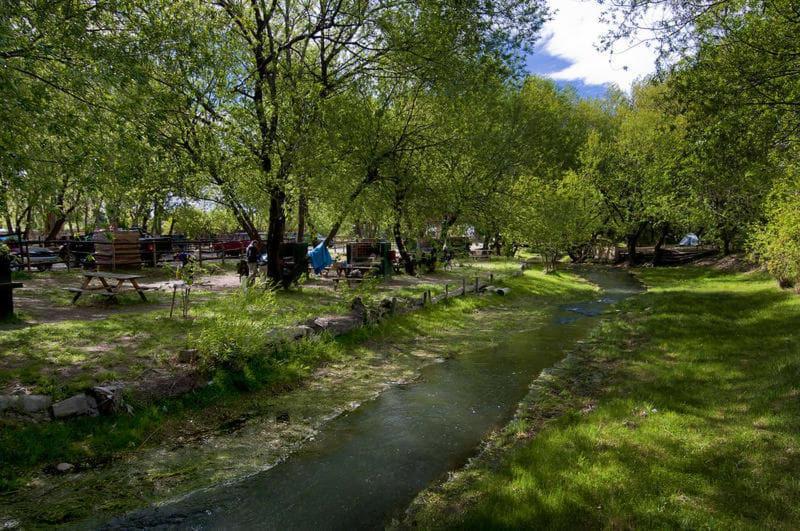 Camping Y Hostal El Ovejero El Calafate Bagian luar foto